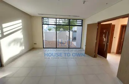 Villa - 4 Bedrooms - 5 Bathrooms for rent in West Yas - Yas Island - Abu Dhabi