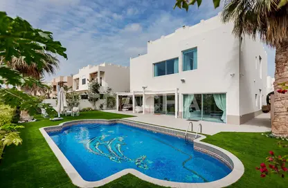 Villa - 5 Bedrooms - 5 Bathrooms for sale in Meadows 7 - Meadows - Dubai