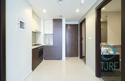 Apartment - 2 Bedrooms - 2 Bathrooms for rent in Vera Residences - Business Bay - Dubai