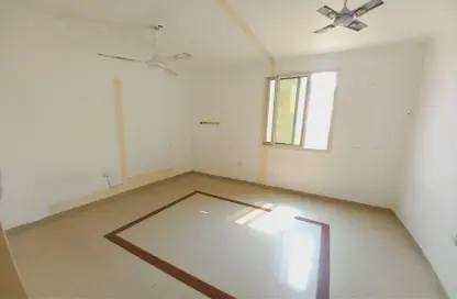 Apartment - 2 Bedrooms - 1 Bathroom for rent in Al Nabba - Sharjah