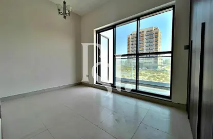 Empty Room image for: Apartment - 1 Bedroom - 2 Bathrooms for rent in Warsan Akasya - Al Warsan 4 - Al Warsan - Dubai, Image 1