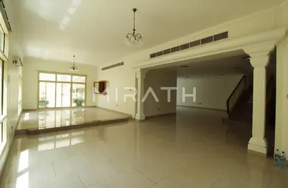 Villa - 4 Bedrooms - 1 Bathroom for rent in Umm Suqeim 2 Villas - Umm Suqeim 2 - Umm Suqeim - Dubai