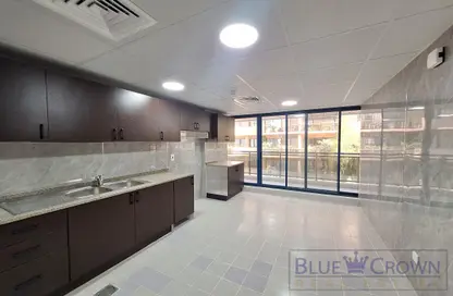 Apartment - 2 Bedrooms - 2 Bathrooms for rent in Mankhool - Bur Dubai - Dubai