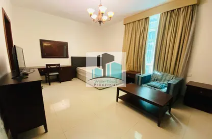 Apartment - Studio - 1 Bathroom for rent in Hazaa Bin Zayed the First Street - Al Nahyan Camp - Abu Dhabi