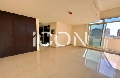 Apartment - Studio - 1 Bathroom for rent in Frankfurt Sports Tower - Dubai Sports City - Dubai