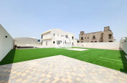 Villa - 5 Bedrooms - 7 Bathrooms for rent in Nad Al Sheba 4 - Nad Al Sheba - Dubai