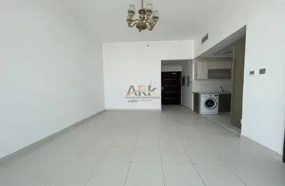 Apartment - 1 Bathroom for sale in Glitz 1 - Glitz - Dubai Studio City - Dubai