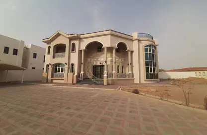 Villa - 6 Bedrooms for rent in Al Bateen - Al Ain