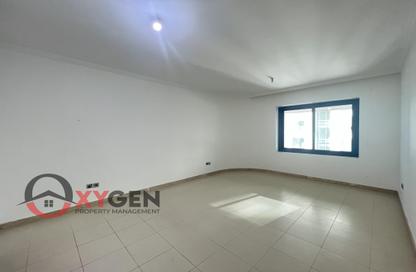 Duplex - 3 Bedrooms - 4 Bathrooms for rent in Al Shaheen Tower - Al Khalidiya - Abu Dhabi