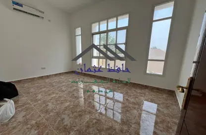 Apartment - 1 Bedroom - 1 Bathroom for rent in Between Two Bridges - Abu Dhabi