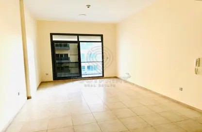 Apartment - 1 Bedroom - 2 Bathrooms for rent in Hamza Tower - Dubai Sports City - Dubai