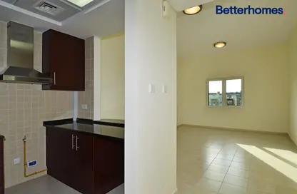 Apartment - Studio - 1 Bathroom for rent in Building 38 to Building 107 - Mediterranean Cluster - Discovery Gardens - Dubai