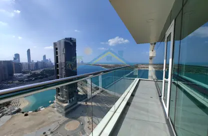 Apartment - 4 Bedrooms - 5 Bathrooms for rent in Bay Tower - Corniche Road - Abu Dhabi