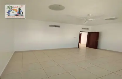 Apartment - 2 Bedrooms - 2 Bathrooms for rent in Victoria Tower - Al Gulayaa - Sharjah