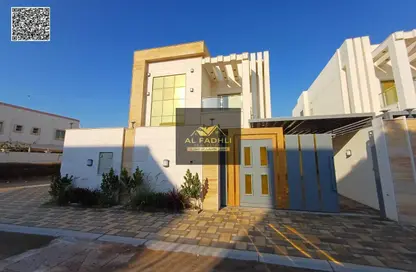 Villa - 5 Bedrooms - 7 Bathrooms for sale in Al Mowaihat 3 - Al Mowaihat - Ajman