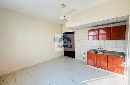 Apartment - Studio - 1 Bathroom for rent in Suroor 298 - Muwaileh - Sharjah