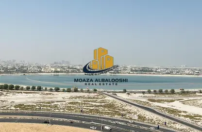 Apartment - 2 Bedrooms - 4 Bathrooms for rent in Al Mamzar - Al Mamzar - Sharjah - Sharjah