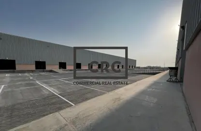 Warehouse - Studio for rent in Al Dhafrah - Abu Dhabi