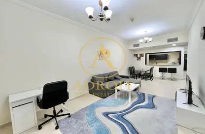 Apartment - 1 Bedroom - 1 Bathroom for sale in Mazaya 31 - Queue Point - Dubai Land - Dubai