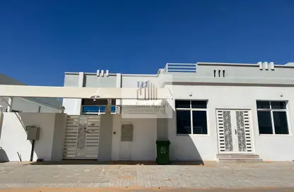 Villa - 3 Bedrooms - 4 Bathrooms for sale in Al Zaheya Gardens - Al Zahya - Ajman