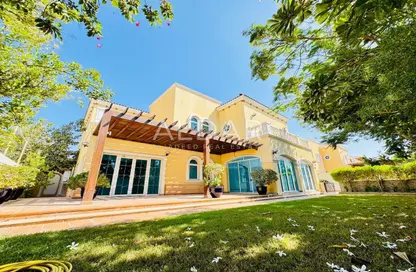 Villa - 5 Bedrooms - 7 Bathrooms for rent in Legacy - Jumeirah Park - Dubai