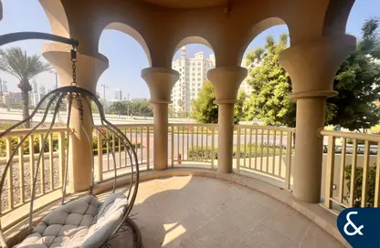 Apartment - 3 Bedrooms - 3 Bathrooms for sale in Al Haseer - Shoreline Apartments - Palm Jumeirah - Dubai