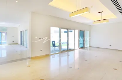 Villa - 5 Bedrooms - 6 Bathrooms for sale in Marina Sunset Bay - The Marina - Abu Dhabi