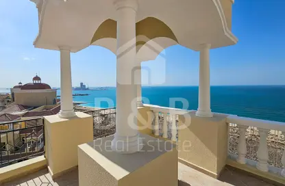 Apartment - 3 Bedrooms - 4 Bathrooms for rent in Royal Breeze - Al Hamra Village - Ras Al Khaimah