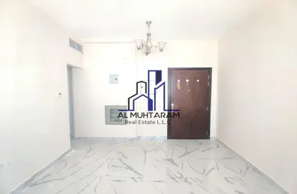 Apartment - 1 Bedroom - 1 Bathroom for rent in Muwailih Building - Muwaileh - Sharjah