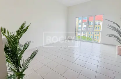 Apartment - 1 Bathroom for rent in Building 148 to Building 202 - Mogul Cluster - Discovery Gardens - Dubai