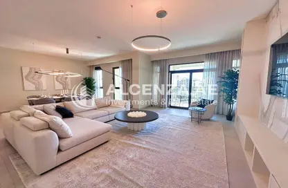 Apartment - 3 Bedrooms - 4 Bathrooms for sale in Lamtara 3 - Madinat Jumeirah Living - Umm Suqeim - Dubai