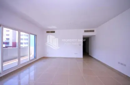 Apartment - 3 Bedrooms - 4 Bathrooms for sale in Tower 18 - Al Reef Downtown - Al Reef - Abu Dhabi