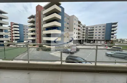 Apartment - 1 Bedroom - 2 Bathrooms for sale in Tower 26 - Al Reef Downtown - Al Reef - Abu Dhabi