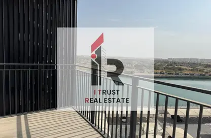 Apartment - 1 Bedroom - 1 Bathroom for rent in Waters Edge - Yas Island - Abu Dhabi