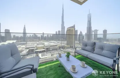 Apartment - 3 Bedrooms - 4 Bathrooms for rent in Downtown Views - Zabeel 2 - Zabeel - Dubai