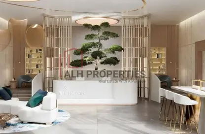 Apartment - 1 Bedroom - 2 Bathrooms for sale in The Crestmark - Business Bay - Dubai