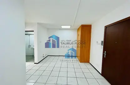 Apartment - 1 Bathroom for rent in Al Qusais 1 - Al Qusais Residential Area - Al Qusais - Dubai