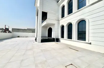 Villa - 5 Bedrooms for rent in Al Barsha South 2 - Al Barsha South - Al Barsha - Dubai