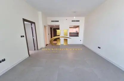 Apartment - 1 Bedroom - 2 Bathrooms for rent in La Riviera Apartments - Jumeirah Village Circle - Dubai