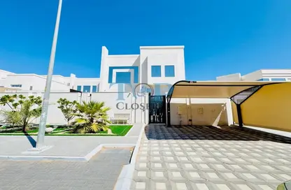 Villa - 3 Bedrooms - 6 Bathrooms for rent in Ramlat Zakher - Zakher - Al Ain