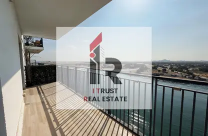 Apartment - 3 Bedrooms - 3 Bathrooms for rent in Waters Edge - Yas Island - Abu Dhabi