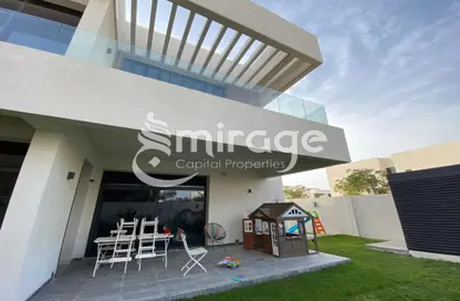 Villa - 4 Bedrooms - 5 Bathrooms for sale in West Yas - Yas Island - Abu Dhabi