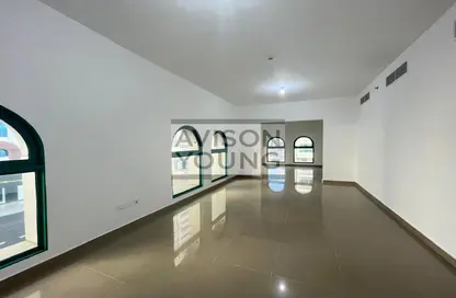 Apartment - 3 Bedrooms - 5 Bathrooms for rent in Al Hosn - Al Khalidiya - Abu Dhabi