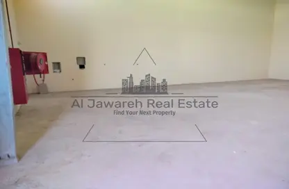 Warehouse - Studio - 1 Bathroom for rent in Old Industrial Area - Umm Al Quwain