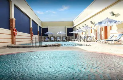 Apartment - 1 Bathroom for rent in Al Dana Tower - Danet Abu Dhabi - Abu Dhabi