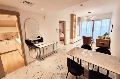 صورة لـ غرفة المعيشة / غرفة الطعام شقة - غرفة نوم - 1 حمام للبيع في 8 بوليفارد ووك - شيخ محمد بن راشد بوليفار - دبي وسط المدينة - دبي ، صورة رقم 1