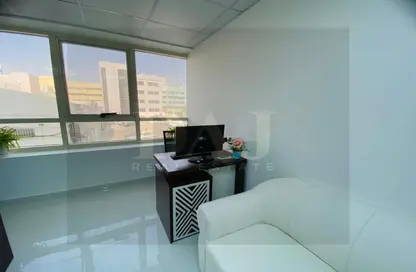 Office Space - Studio - 1 Bathroom for rent in Abu Hail - Deira - Dubai