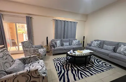 Apartment - 3 Bedrooms - 3 Bathrooms for sale in Al Thamam 06 - Al Thamam - Remraam - Dubai