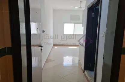 Apartment - 1 Bathroom for rent in Deira - Dubai