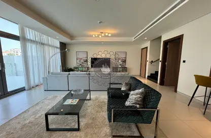 Villa - 5 Bedrooms - 5 Bathrooms for rent in 180 Degrees Villas - Liwan - Dubai Land - Dubai